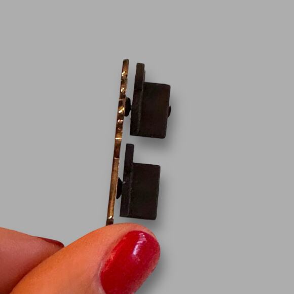 Disney The Proud Family Suga Mama Puff Poodle Trading Pin - Picture 5 of 5